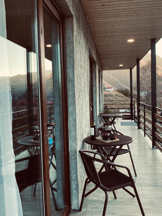 Guesthouse Relax In Kazbegi Ngoại thất bức ảnh