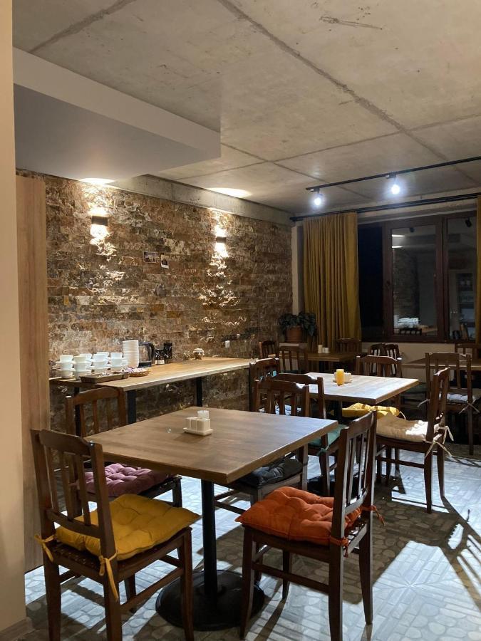 Guesthouse Relax In Kazbegi Ngoại thất bức ảnh