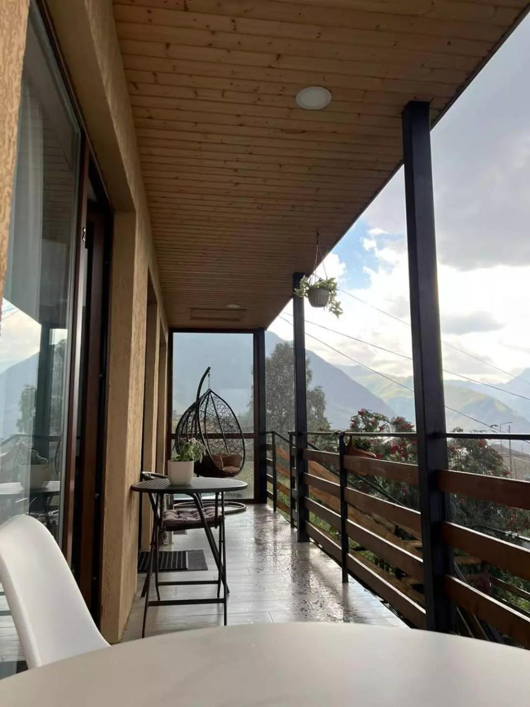 Guesthouse Relax In Kazbegi Ngoại thất bức ảnh