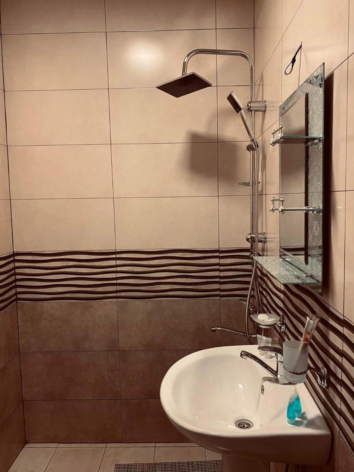 Guesthouse Relax In Kazbegi Ngoại thất bức ảnh
