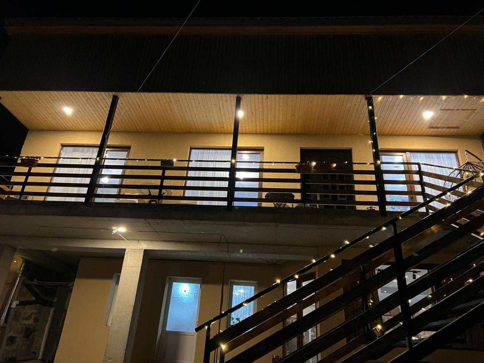 Guesthouse Relax In Kazbegi Ngoại thất bức ảnh